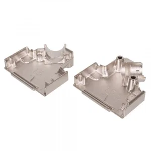 TE Connectivity D-SUB 15 Metalen Behuizing 45° Kabelinvoer