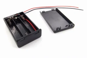 AA, AAA Support de batterie RPtronics 3XUM4FEDPLUSK