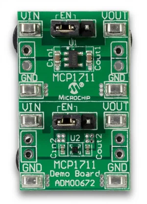 Scheda Dimostrativa Microchip ADM00672 MCP1711