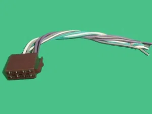 4carmedia CONN-CAR0108S Automotive ISO 8-Pin Luidsprekerconnector