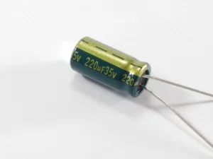 Jamicon ELC220UF35P-105ESR-X 220uF 35V Electrochemical capacitor