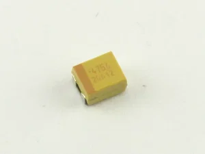 Avx TAJB475K010RNJ 4.7uF 10V Condensateur au tantale