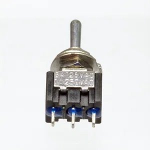 Interrupteur à levier RPtronics TE103A1 SPDT 3A