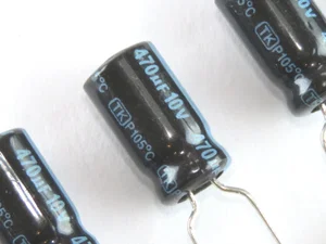 Jamicon TKP471M1AE11M 470uF 10V Electrochemical capacitor