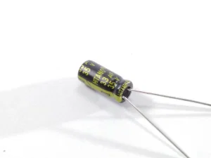 Electrochemical capacitor 33uF 35V