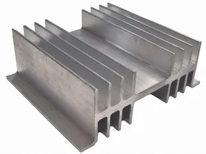 Gama Aluminium ZH-0753-100AL Dissipateur Thermique en Aluminium, Longueur 100mm, 115x40mm, 1.8°C/W R
